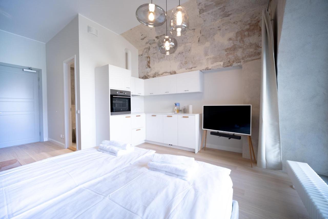 Baltic Accommodation - Urban Studio Apartment Tallinn Bagian luar foto