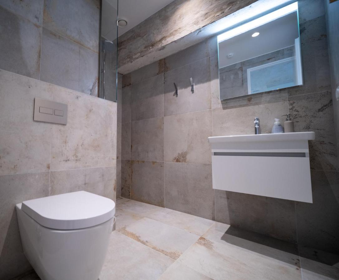 Baltic Accommodation - Urban Studio Apartment Tallinn Bagian luar foto
