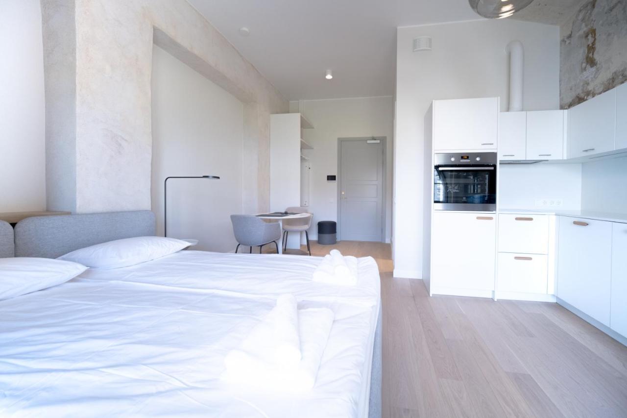 Baltic Accommodation - Urban Studio Apartment Tallinn Bagian luar foto